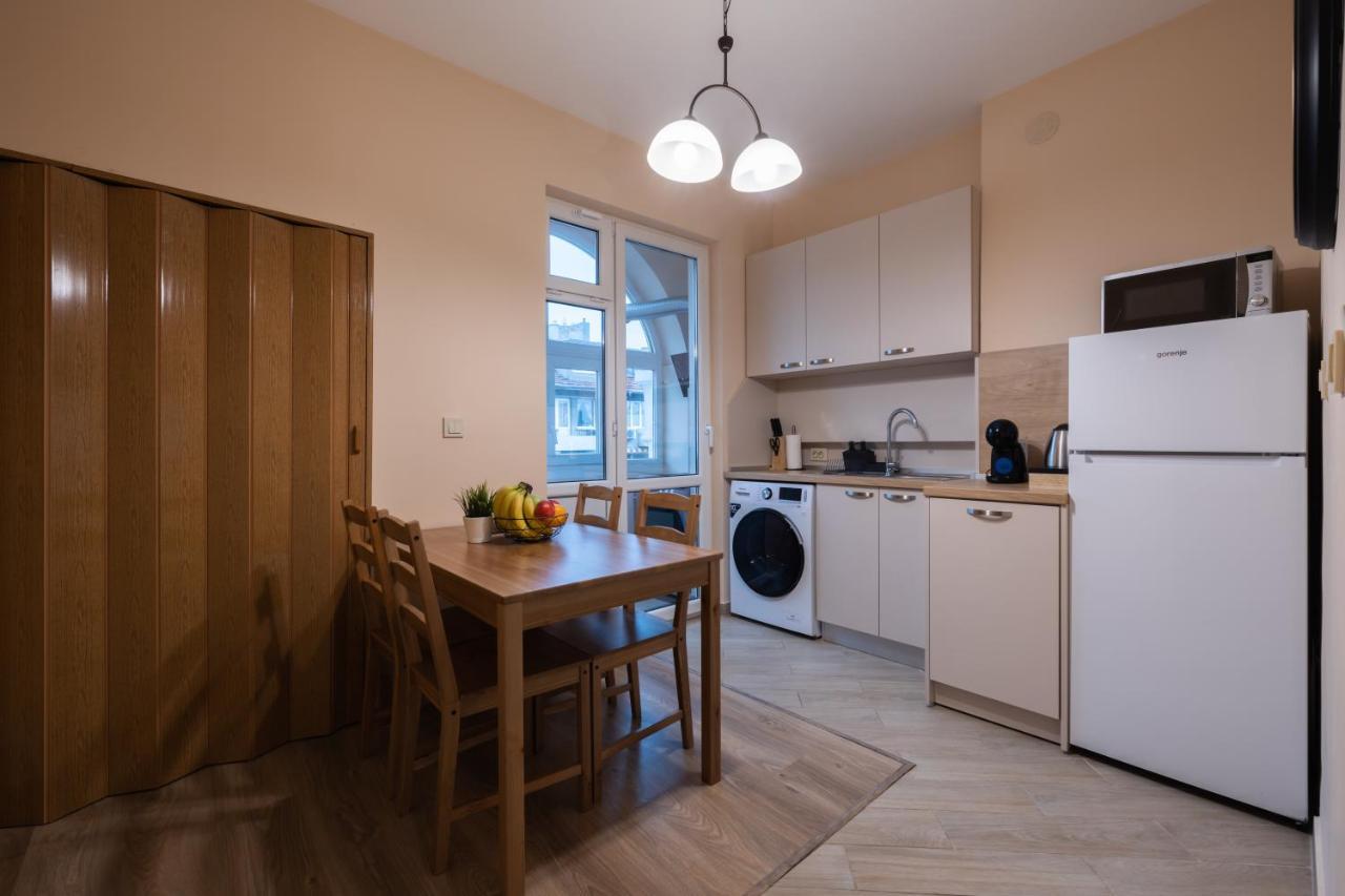 The Red Point Appartement Varna Buitenkant foto